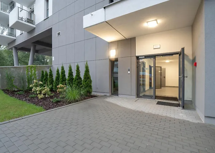 Funkcjonalny Smart Tv & Wifi By Renters ז'שוב