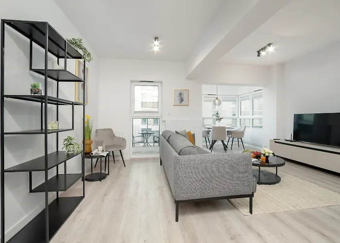 Funkcjonalny Smart Tv & Wifi By Renters Lägenhet Rzeszów